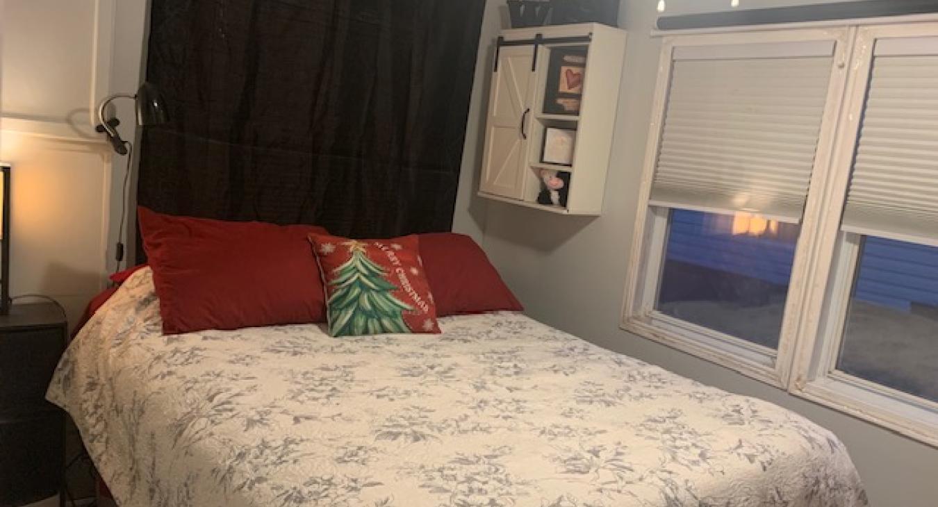 bed 1